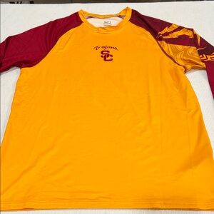 Nike USC TROJANS , yellow and red , long sleeve Shirt 10/10 like new